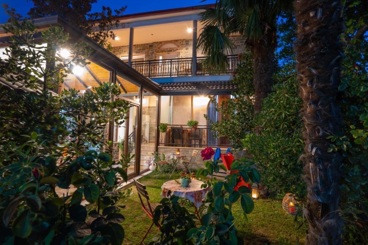 Ξενώνας Μαίανδρος Aridaía Exterior foto